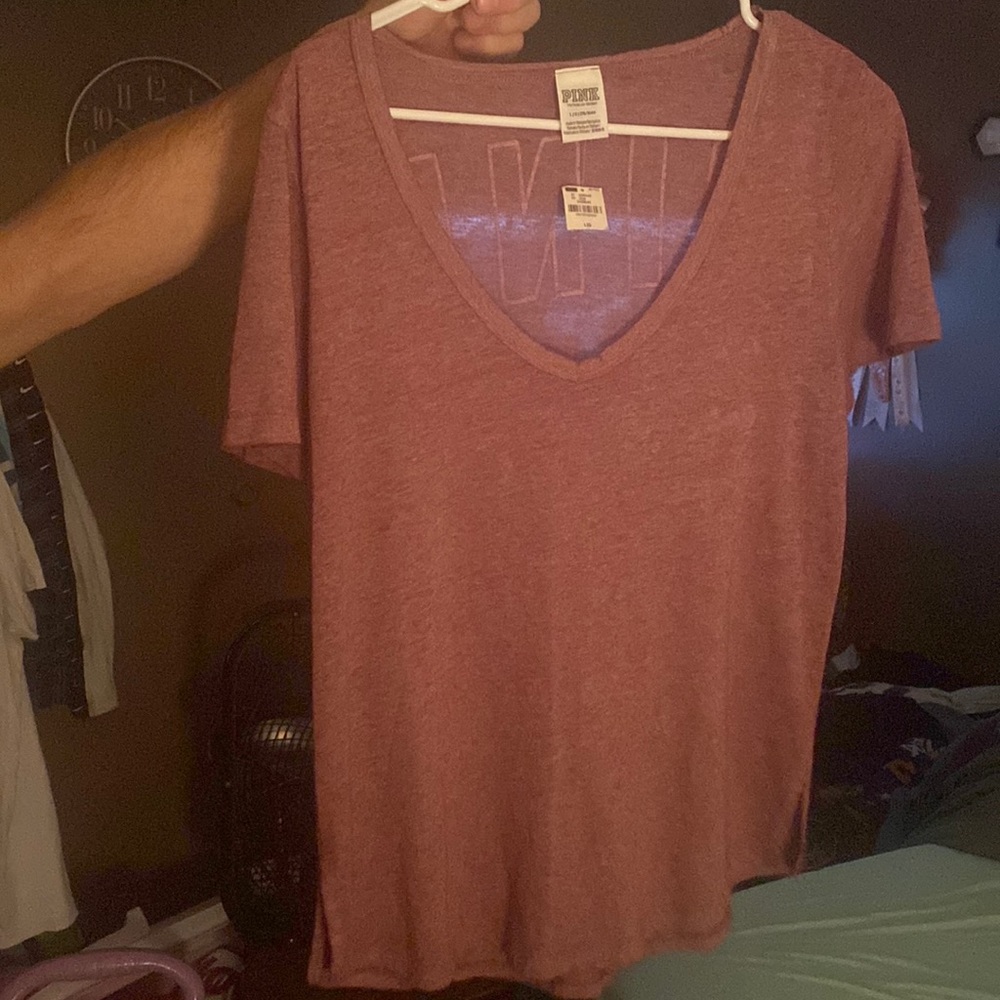 It’s a size large but fits like a medium.